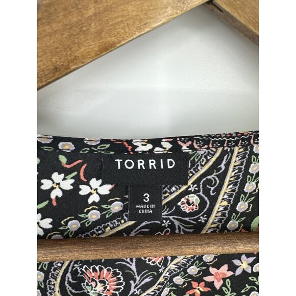 Torrid Paisley & Floral Print Black Faux Wrap Blouse With Flutter Sleeves Sz 3X - Picture 5 of 11